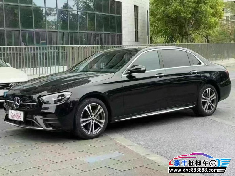 22年奔驰E轿车抵押车出售