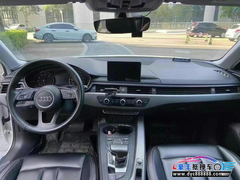 20年奥迪A4L轿车抵押车出售