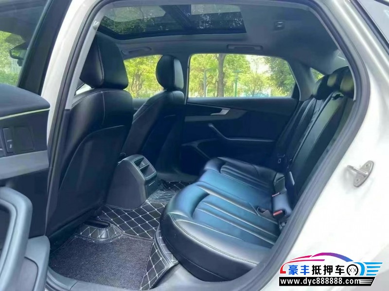 20年奥迪A4L轿车抵押车出售