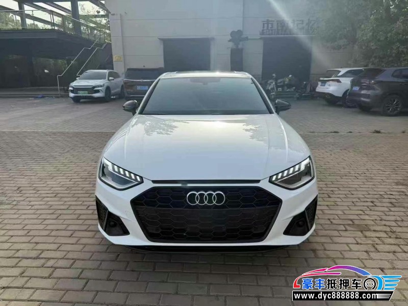 22年奥迪A4L轿车抵押车出售