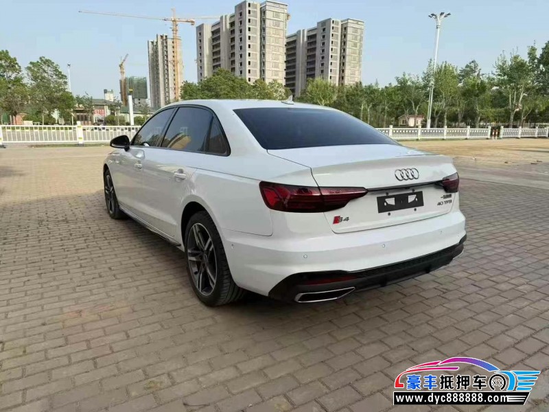 22年奥迪A4L轿车抵押车出售