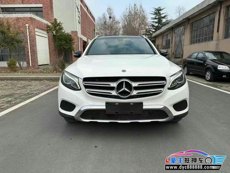 19年奔驰GLC轿车抵押车出售