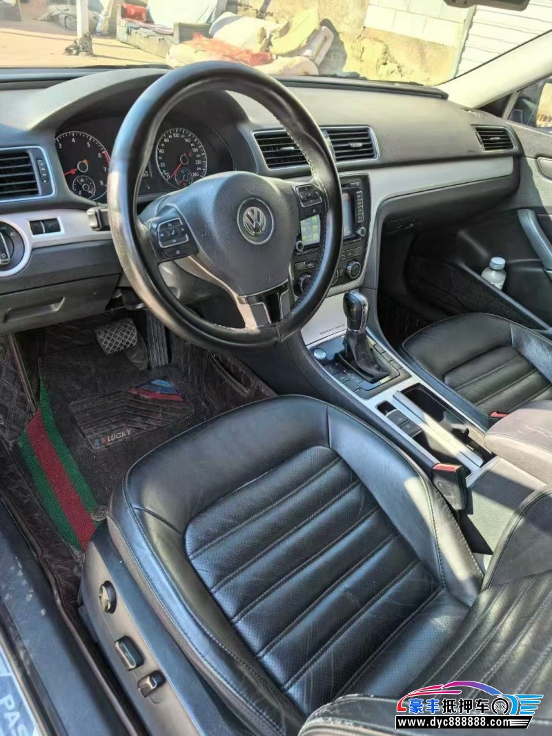 14年大众帕萨特轿车抵押车出售