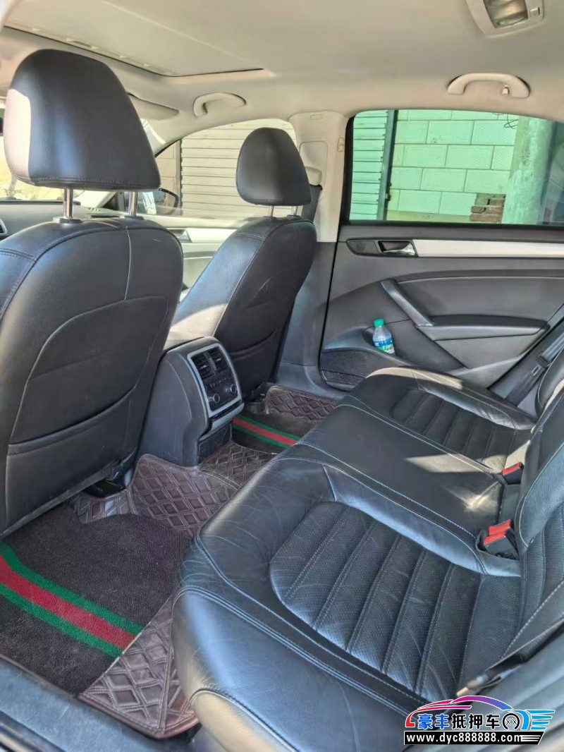 14年大众帕萨特轿车抵押车出售