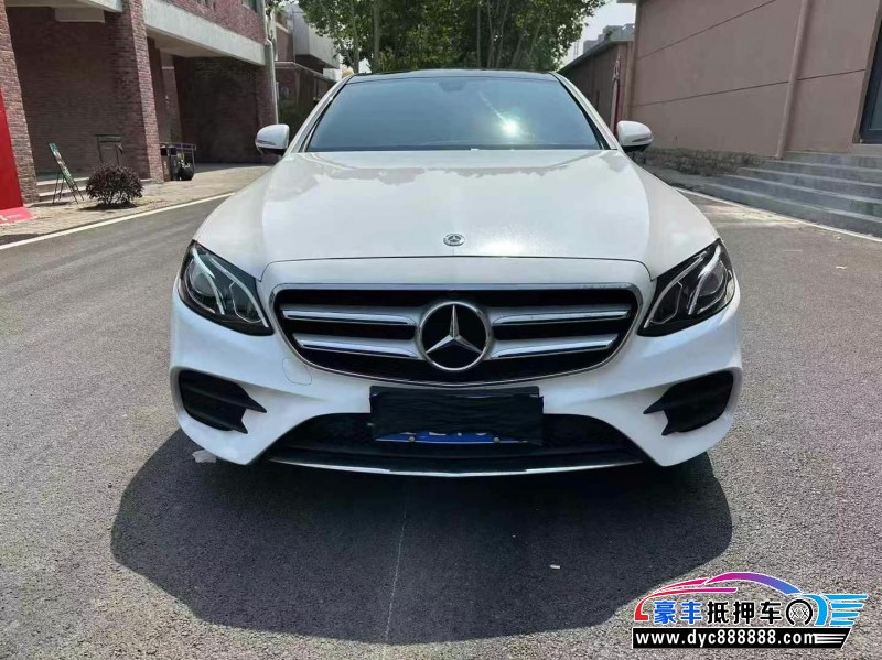 18年奔驰E轿车抵押车出售