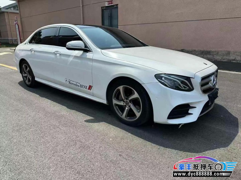 18年奔驰E轿车抵押车出售