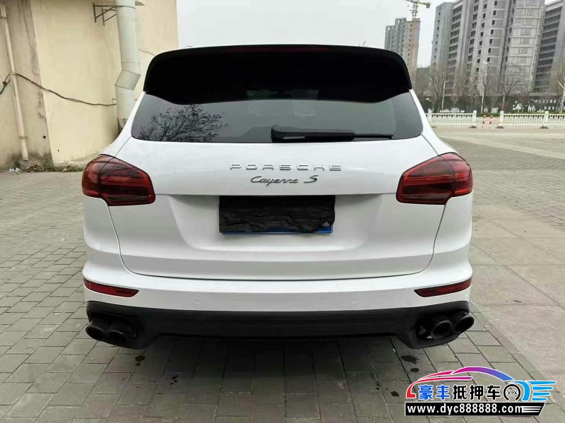 17年保时捷卡宴轿车抵押车出售