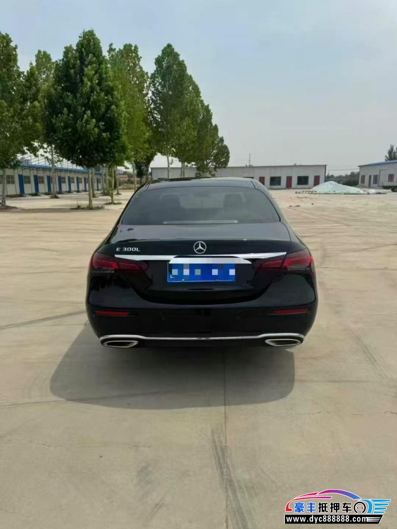 23年奔驰E轿车抵押车出售