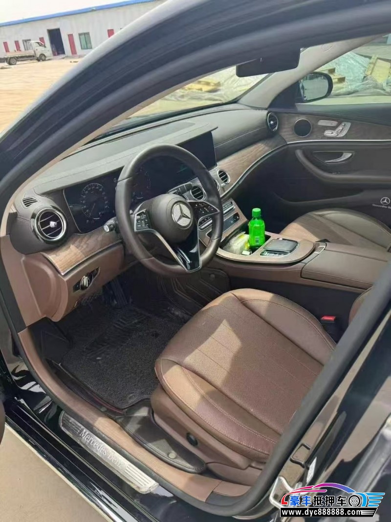 23年奔驰E轿车抵押车出售