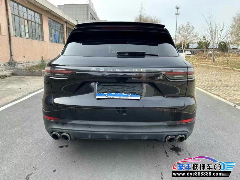 20年保时捷卡宴轿车抵押车出售