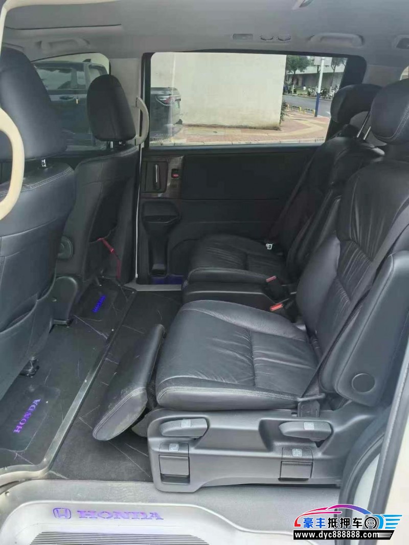 18年本田奥德赛MPV抵押车出售