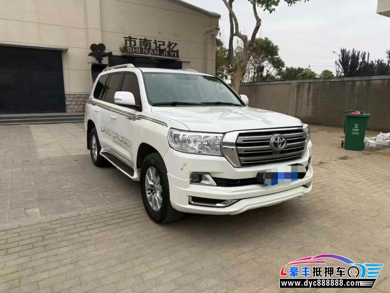 18年丰田兰德酷路泽（陆巡）轿车抵押车出售