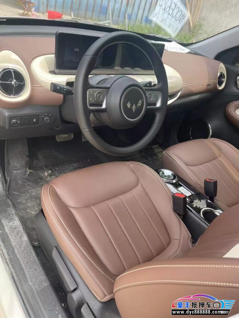 24年五菱缤果轿车抵押车出售