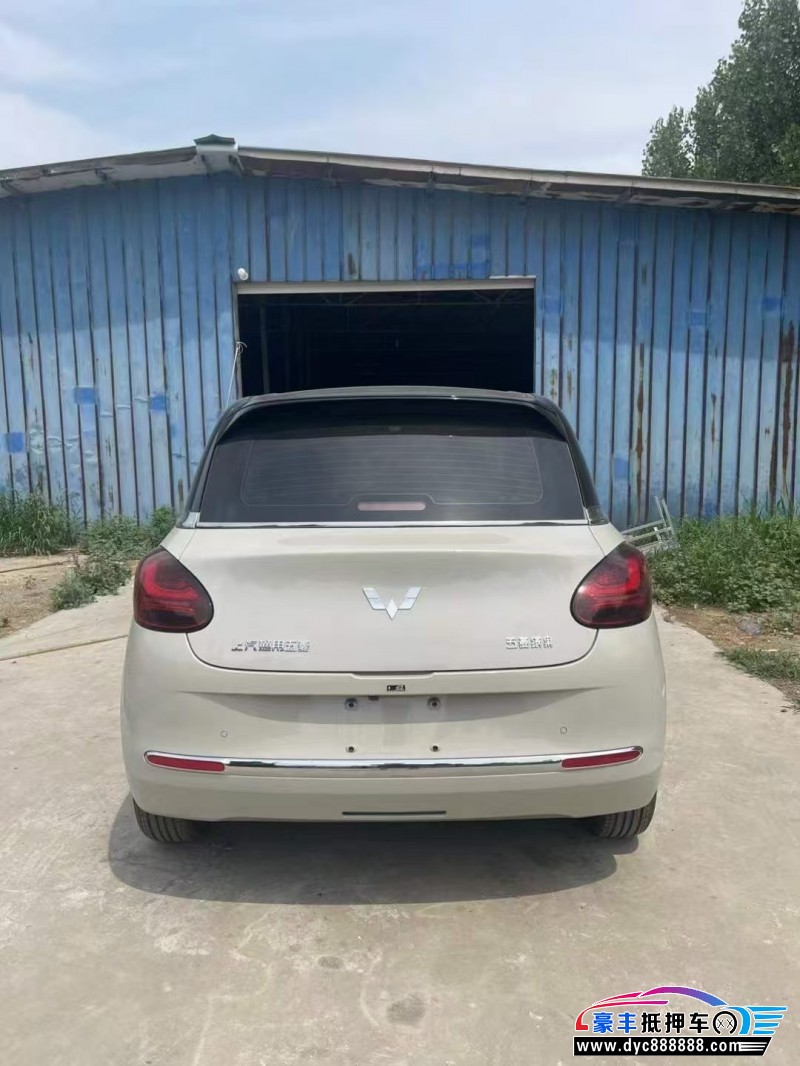 24年五菱缤果轿车抵押车出售