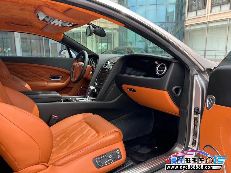 12年宾利欧陆轿车抵押车出售