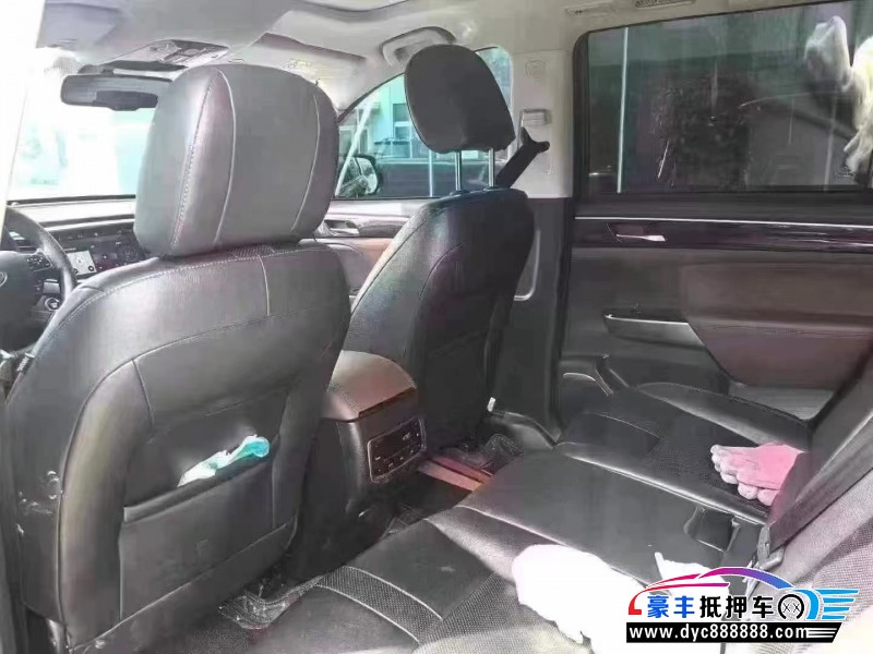 19年传祺GS8轿车抵押车出售