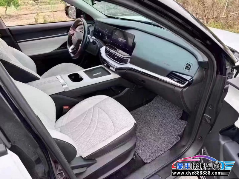 24年奇瑞舒享家轿车抵押车出售