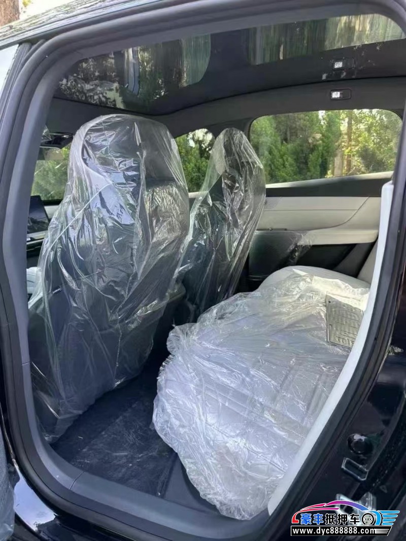 25年东风奕派007轿车抵押车出售