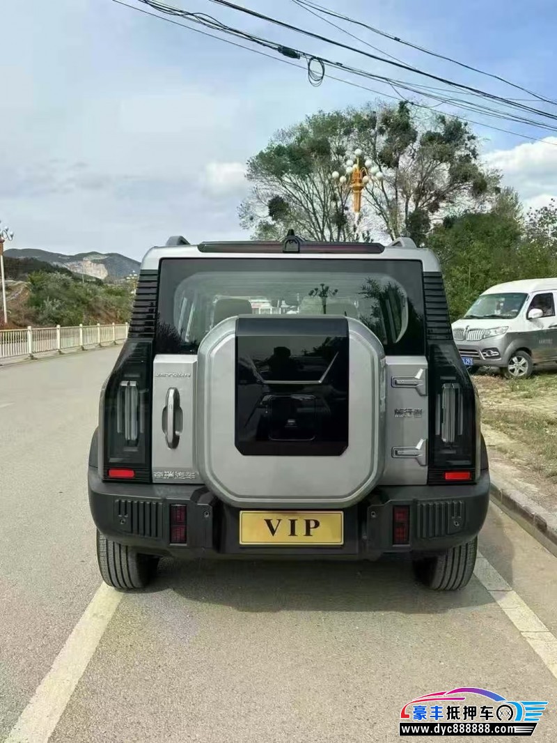 25年捷途旅行者轿车抵押车出售