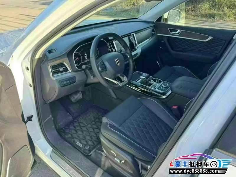 20年红旗HS7轿车抵押车出售