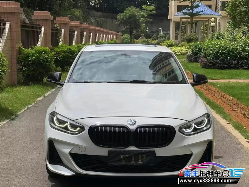 21年宝马1系轿车抵押车出售