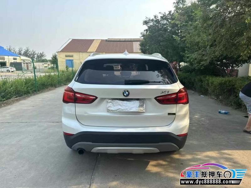18年宝马X1轿车抵押车出售