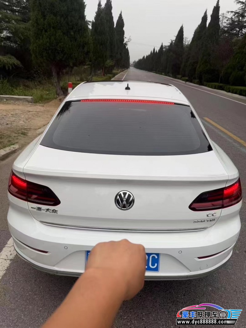 20年大众CC轿车抵押车出售