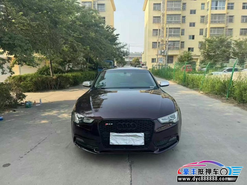 12年奥迪A5轿车抵押车出售