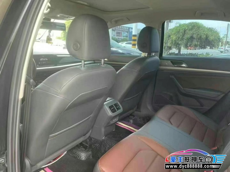 20年大众朗逸轿车抵押车出售