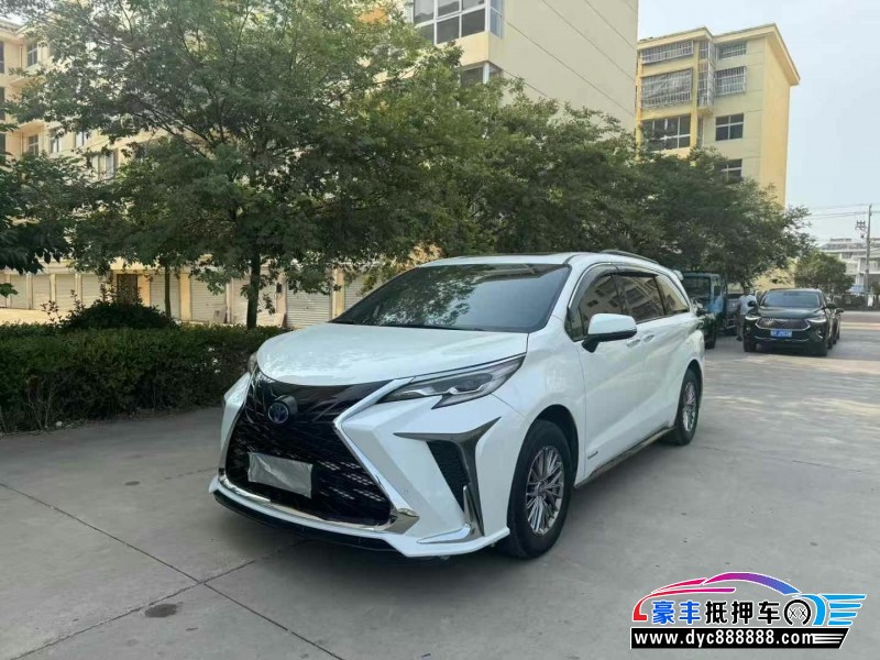 23年丰田塞纳轿车抵押车出售