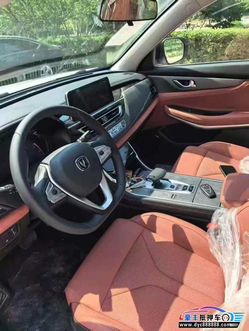 25年长安CS75轿车抵押车出售