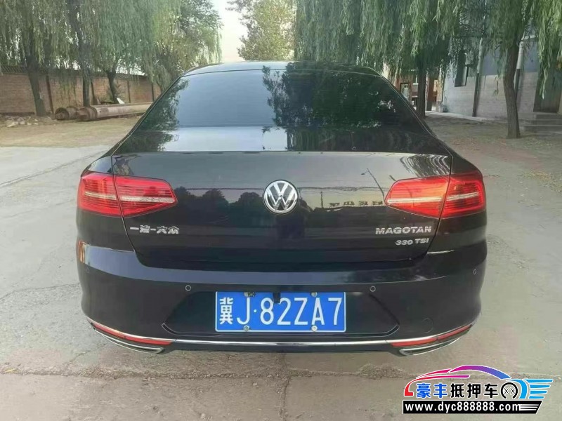 17年大众迈腾轿车抵押车出售