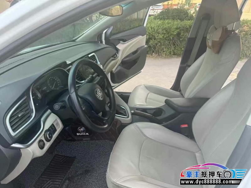 17年别克英朗轿车抵押车出售