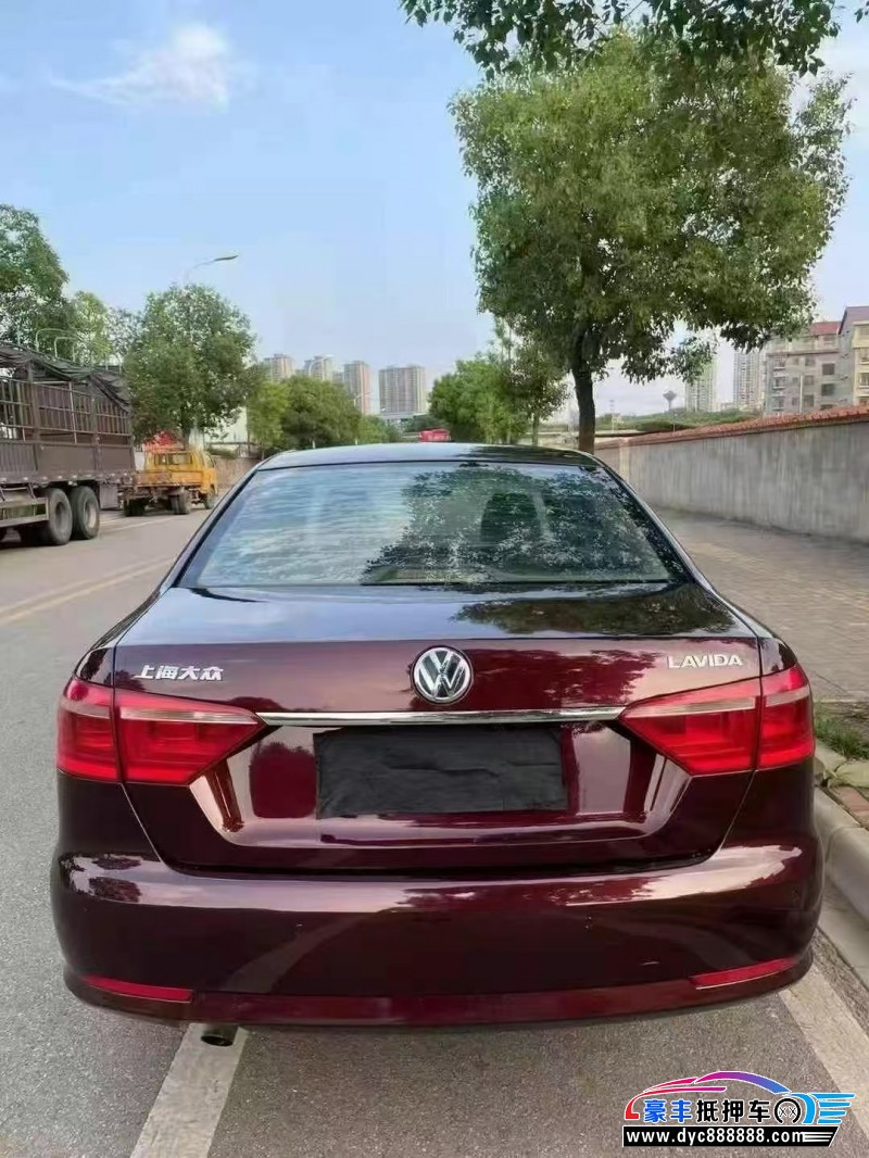 14年大众朗逸轿车抵押车出售