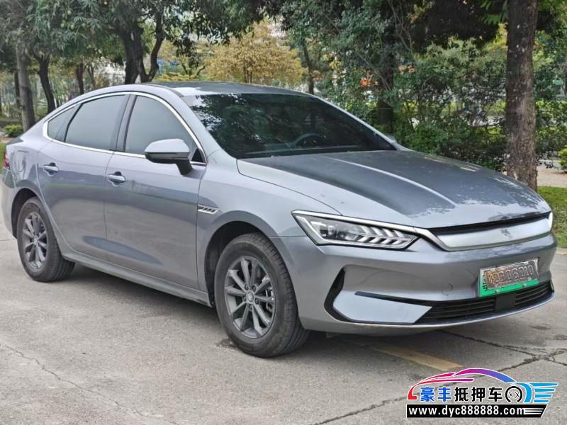 23年比亚迪秦轿车抵押车出售
