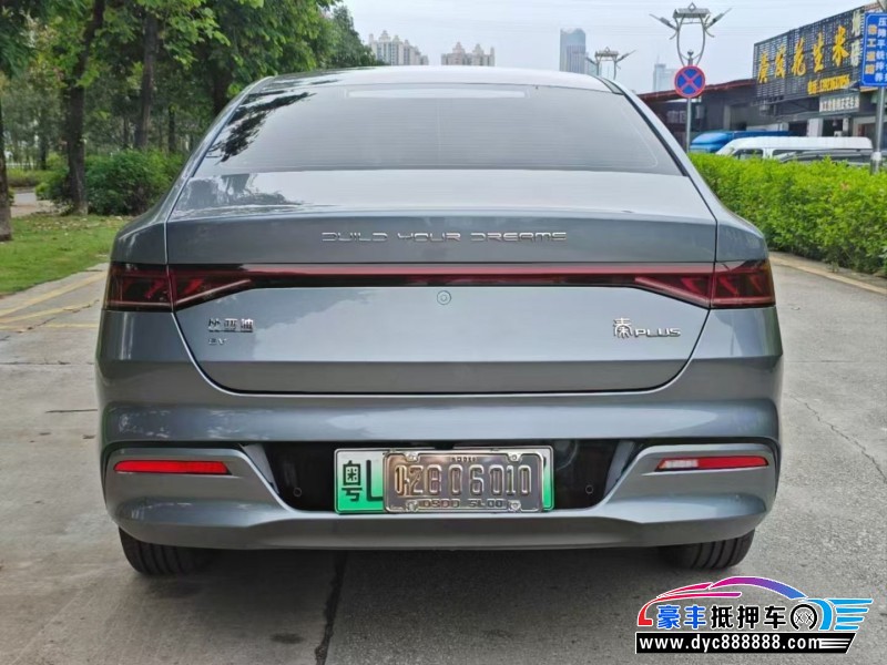 23年比亚迪秦轿车抵押车出售