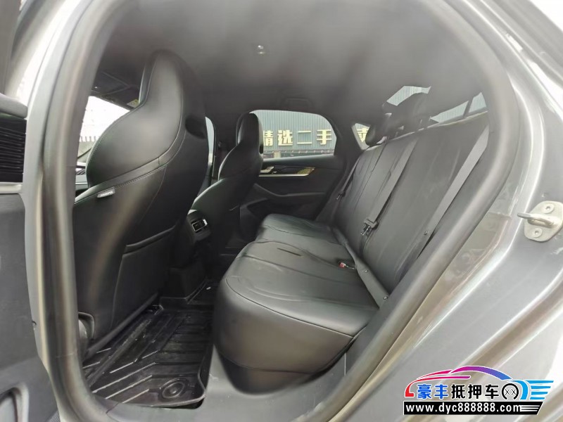 23年比亚迪秦轿车抵押车出售