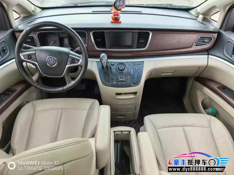 19年别克GL8轿车抵押车出售