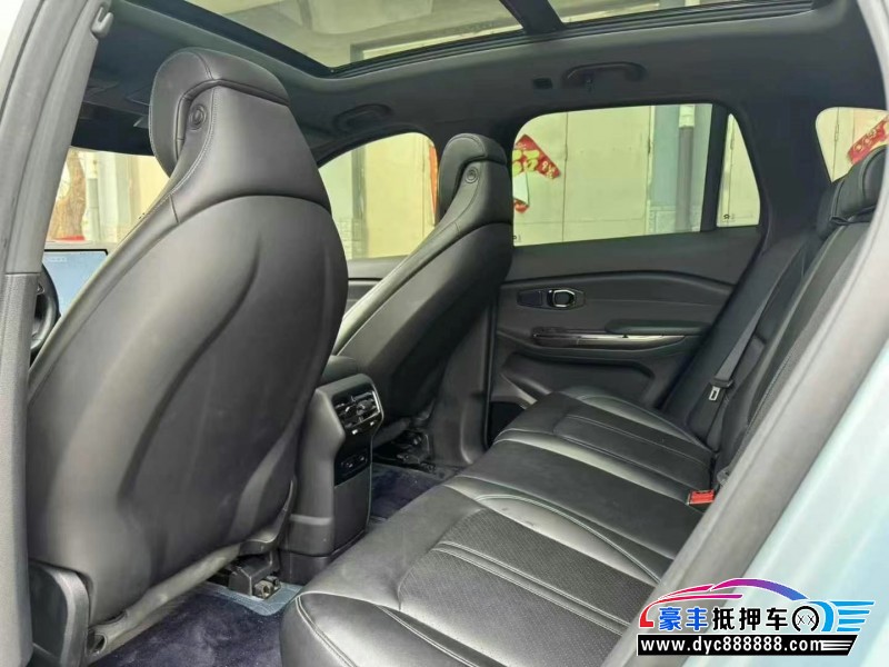 21年蔚来ES6轿车抵押车出售