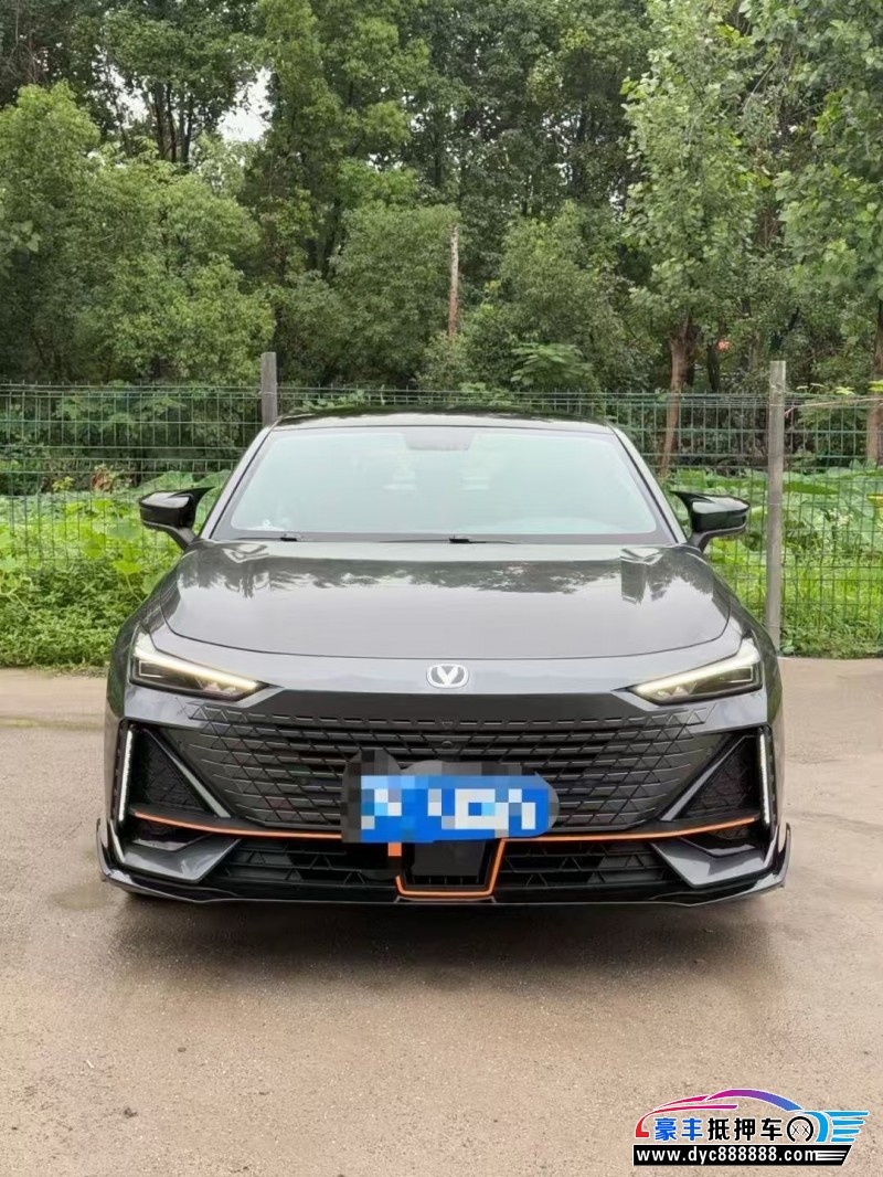 23年长安长安UNI轿车抵押车出售