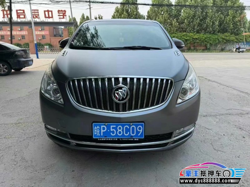 15年别克GL8轿车抵押车出售