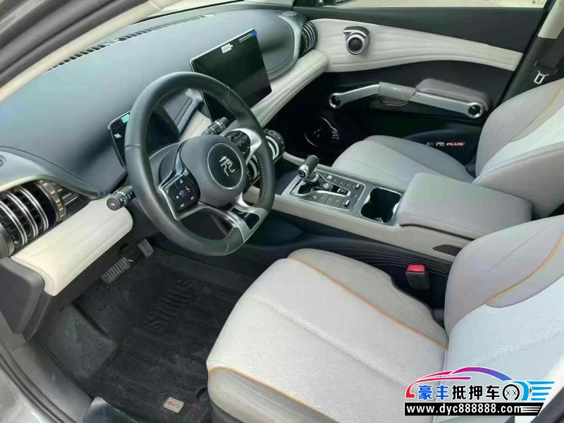 24年比亚迪元轿车抵押车出售