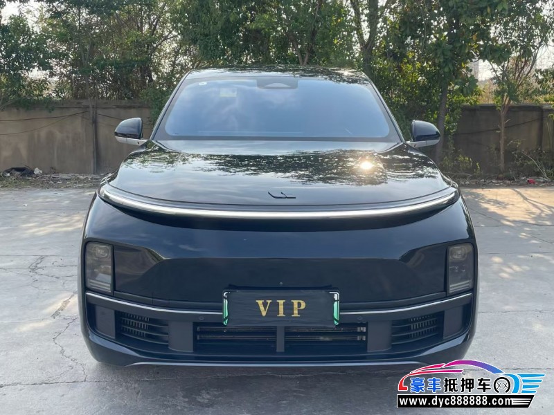 23年理想L8SUV抵押车出售