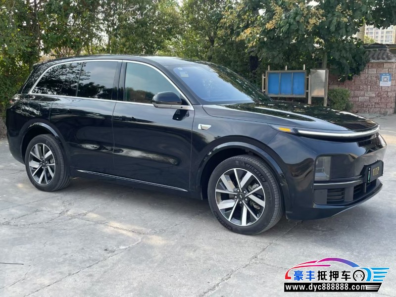 23年理想L8SUV抵押车出售