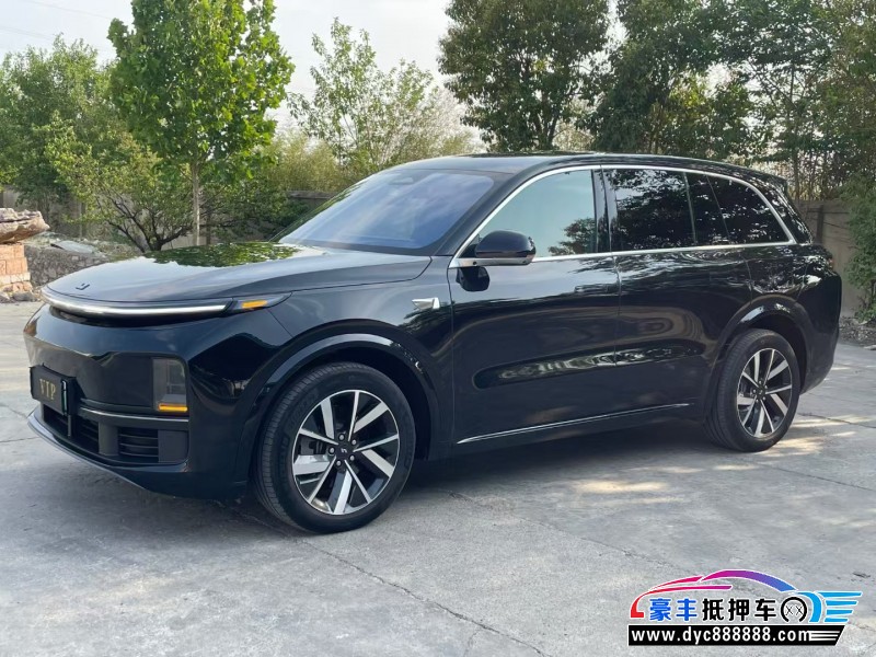 23年理想L8SUV抵押车出售