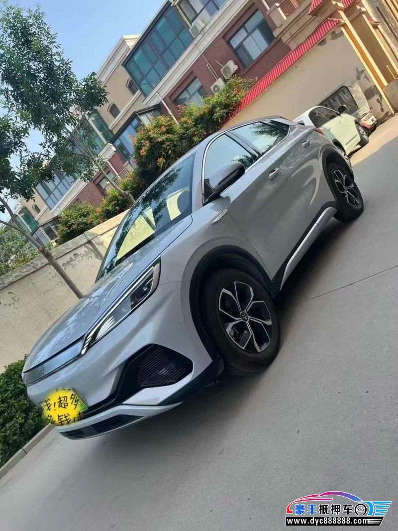 24年比亚迪元轿车抵押车出售