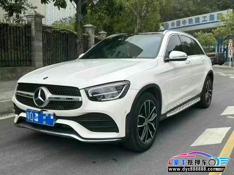 19年奔驰GLC轿车抵押车出售