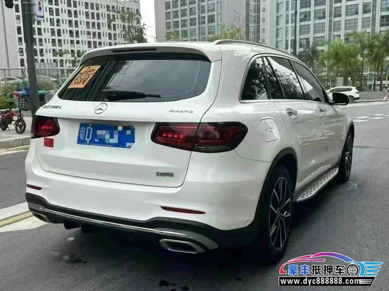 19年奔驰GLC轿车抵押车出售