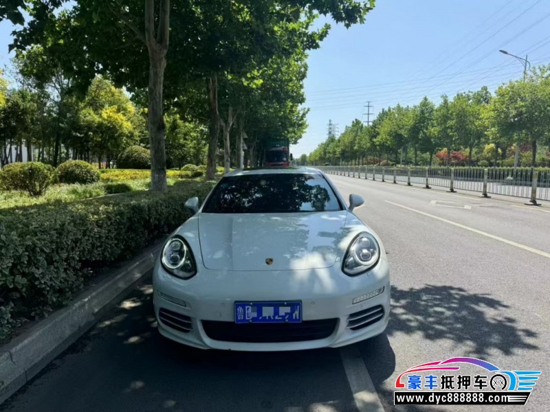 16年保时捷帕纳梅拉轿车抵押车出售