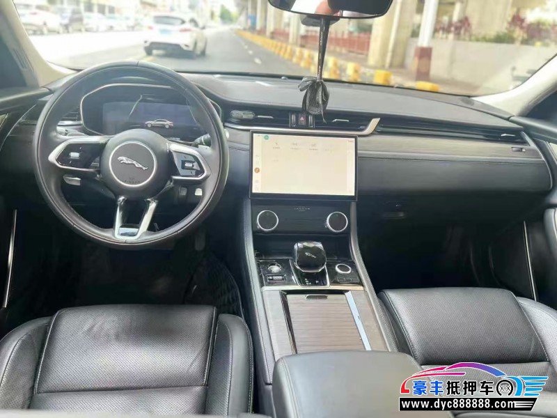 21年捷豹XFL轿车抵押车出售